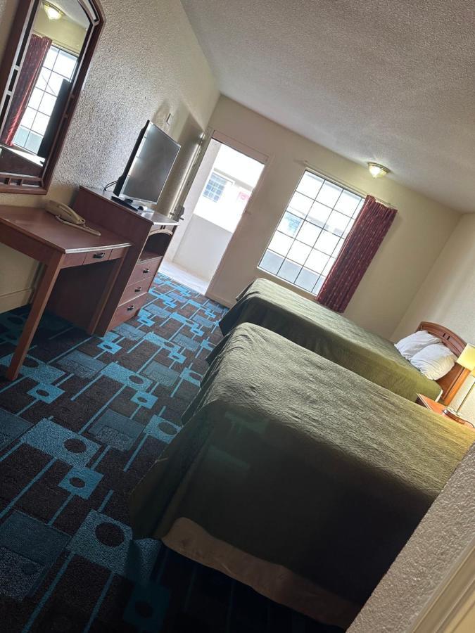 Travel Inn Lackland Sea World San Antonio Ngoại thất bức ảnh
